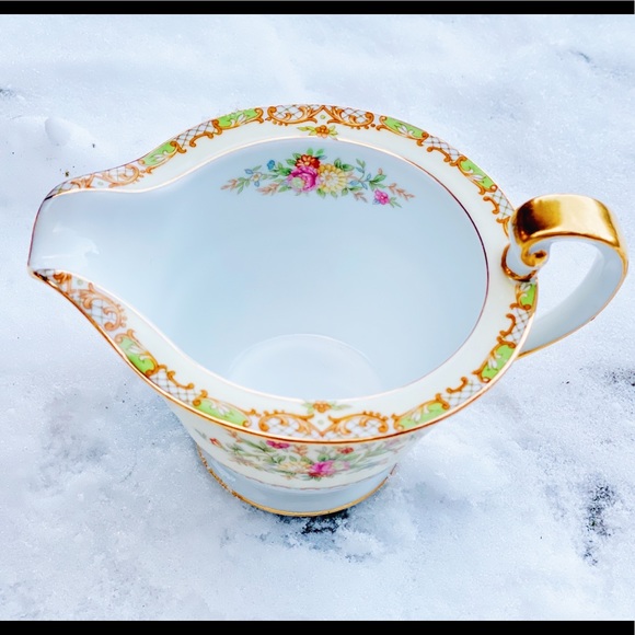 Noritake China Nana Rosa Pattern # 682 Creamer - Picture 1 of 3